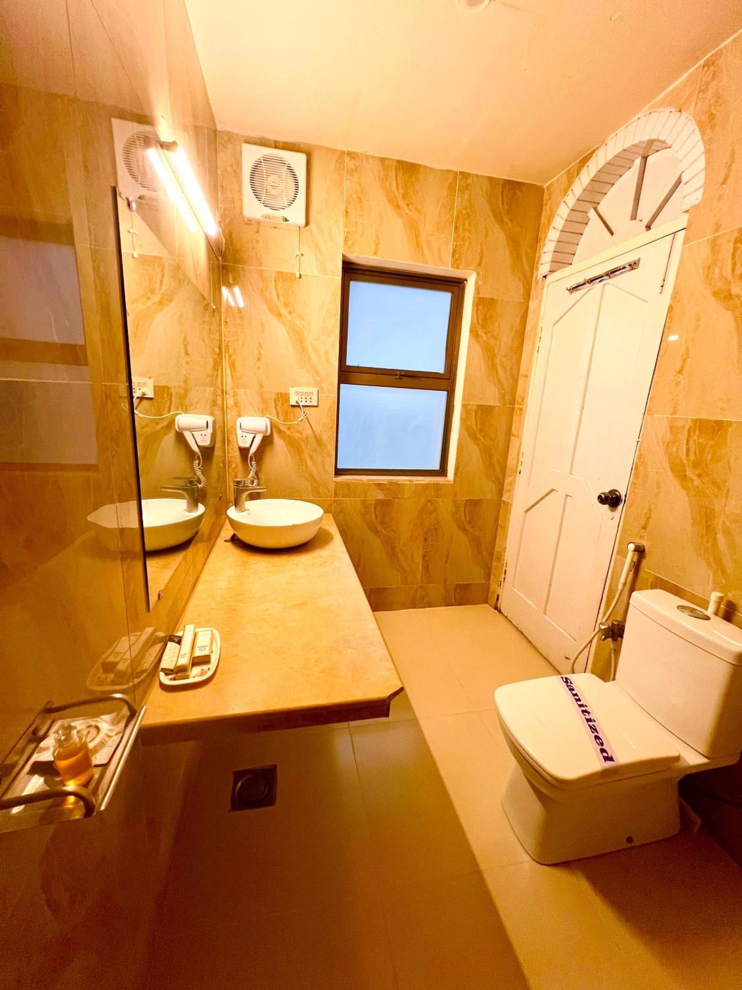 Shelton Guest House 伊斯兰堡 外观 照片